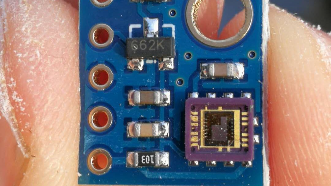 【雕爷学编程】Arduino动手做（143）---ML8511紫外线传感器模块
