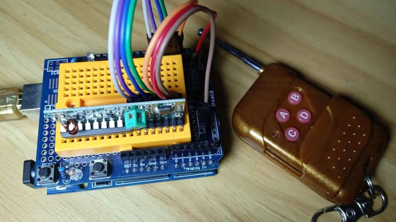 【雕爷学编程】Arduino动手做（155）---2262/2272四键无线遥控套件模块2