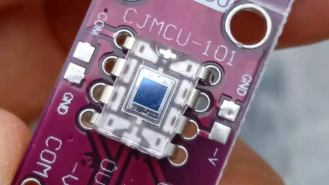 【雕爷学编程】Arduino动手做（162）---OPT101模拟光照传感器模块