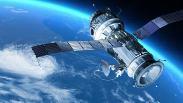 The benefits of satellite technology applied to the Internet of Things