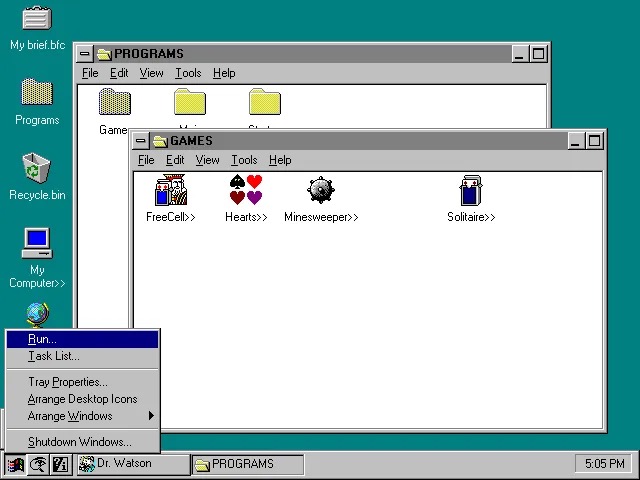 1993 年 Chicago 系統桌面上展示的文件管理器
